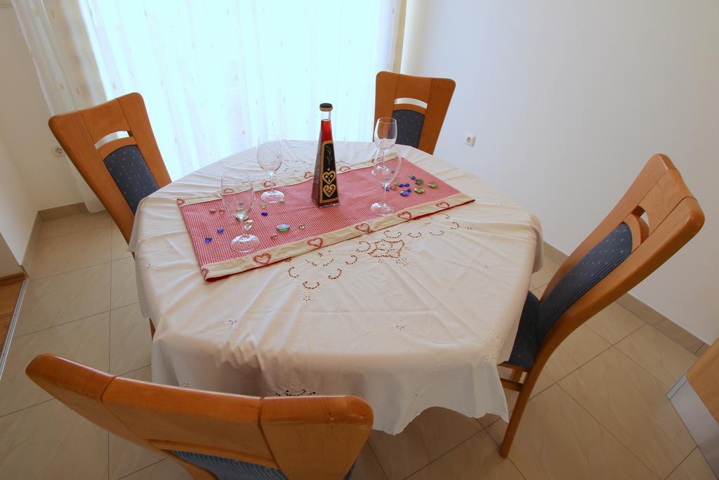 Apartment Luzia บานโจเล ภายนอก รูปภาพ